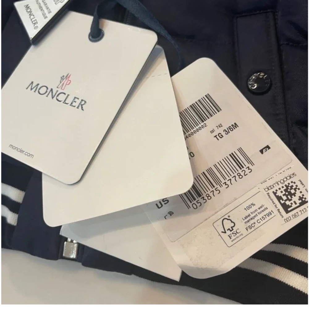 Moncler  AUTHENTIC! Dark Blue Jacket with White Stripes. Nwt and barcode! 3-6 m - Picture 3 of 3